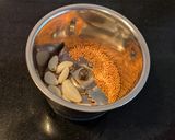 A picture of step 5 of Bihari Fish Curry.