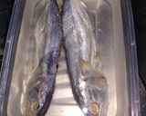 Foto langkah ke 1 dari resep Sambal Ikan Asin Peda.