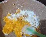 Foto langkah ke 6 dari resep Pumpkin Bread dengan isian selai labu dan keju.