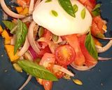 Foto del paso 6 de la receta: Ensalada de tomate y nectarina con bonus track de anchoa