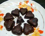 होम मेड फ्रूट एडं नट चॉकलेट (homemade chocolate recipe in hindi) रेसिपी चरण 4 फोटो