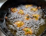 A picture of step 3 of Corn-Spinach Pakoras.