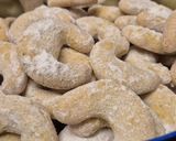 Kiflike (kiskifli, hókifli) recept fázis 4 fotója