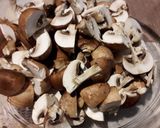Une image de l'étape 1 de Risotto aux champignons.