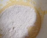 Foto del paso 3 de la receta Magdalenas de limón y arándanos