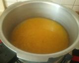 A picture of step 2 of Palak Dal.