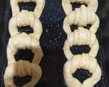Foto del paso 6 de la receta: Medialunas! Rápidas sin manteca ni hojaldre!😋