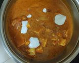 A picture of step 6 of Paneer Makhanwala.