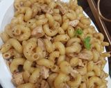 A picture of step 5 of Five ingredients chicken tikka pasta.