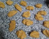 Foto del paso 4 de la receta: Galletitas de pasta de maní.👩🏼‍🍳😍