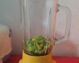 Foto langkah ke 1 dari resep Jus alpukat kurma.