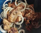 Foto del paso 1 de la receta: Pollo a la crema