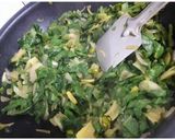 A picture of step 3 of Palak Sabzi.