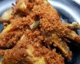 Foto langkah ke 2 dari resep Ayam goreng rempah/lengkuas.