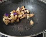 Foto langkah ke 3 dari resep Tumis Terong Cabe Gendot.