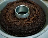 Foto langkah ke 4 dari resep Bolu Karamel/ Sarang Semut.