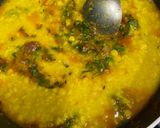 A picture of step 3 of Dal Palak.