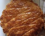 Hình bước làm 8 của món Banh Galette des rois (Bánh ba Vua)