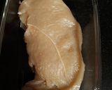 Foto del paso 2 de la receta: Filetes de pechuga de pollo con hierbas provenzales