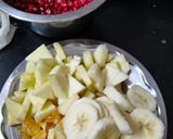 मिक्स फ्रूट चाट चाट मसाला के साथ रेसिपी चरण 2 फोटो