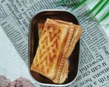 Foto langkah ke 3 dari resep Roti Panggang Meises Keju.