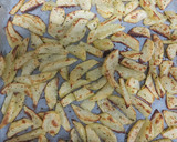 Foto del paso 4 de la receta: Patatas al horno con salsa alioli🥔🥔