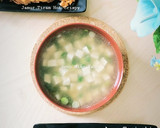 Foto langkah ke 4 dari resep Sup Miso Tahu Simple ala Hokben.