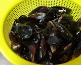 Foto del paso 1 de la receta: Mejillones al vapor