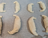 Foto del paso 3 de la receta: Mini croissant de chocolate