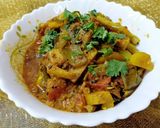 आलू सेम फली सब्‍ज़ी (aloo sem phali sabzi recipe in Hindi) रेसिपी चरण 7 फोटो