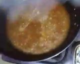 A picture of step 3 of Singaporean rice.