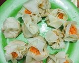 Foto langkah ke 3 dari resep Dimsum ayam udang + saus cabe jeruk nipis.