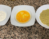 Foto del paso 3 de la receta: Pollo empanado con cacahuete y pistacho al horno