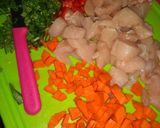 Foto del paso 1 de la receta: Arroz amarillo con pollo
