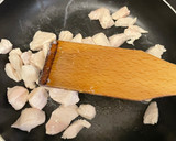 Foto del paso 1 de la receta: Pasta konjac con salsa carbonata y pollo