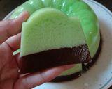 Foto langkah ke 7 dari resep Puding lumut lapis coklat.