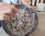 A picture of step 10 of Frédéric's Home-Made, Organic Pecanamia.