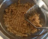 Cukkini, csicseriborsó és tonhal pogácsa 😋 recept fázis 2 fotója