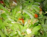 Foto langkah ke 5 dari resep Tumis Labu Jipang/Siam.