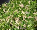 A picture of step 3 of Vegetables chicken samosy.
