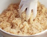 Foto del paso 2 de la receta Knafeh de queso. Postre sirio con queso