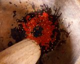 A picture of step 4 of Abacha (African salad).