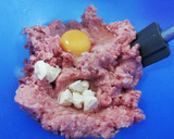 Foto del paso 1 de la receta: Espaguetis con Tomate y Albóndigas