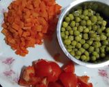 A picture of step 1 of Carrot Peas Curry.