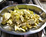 Foto del paso 1 de la receta: Albóndigas de berenjenas y soja