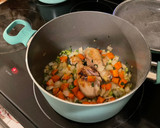 Foto del paso 3 de la receta: Sopa de pollo súper fácil de preparar!