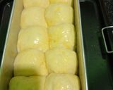 Foto langkah ke 6 dari resep Roti Sobek.