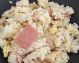 Foto langkah ke 1 dari resep Butter Rice.