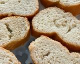 Foto del paso 2 de la receta: Torrijas con pan duro - Receta aprovechamiento