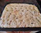Foto del paso 3 de la receta: Focaccia con aceitunas negras y tomate deshidratado